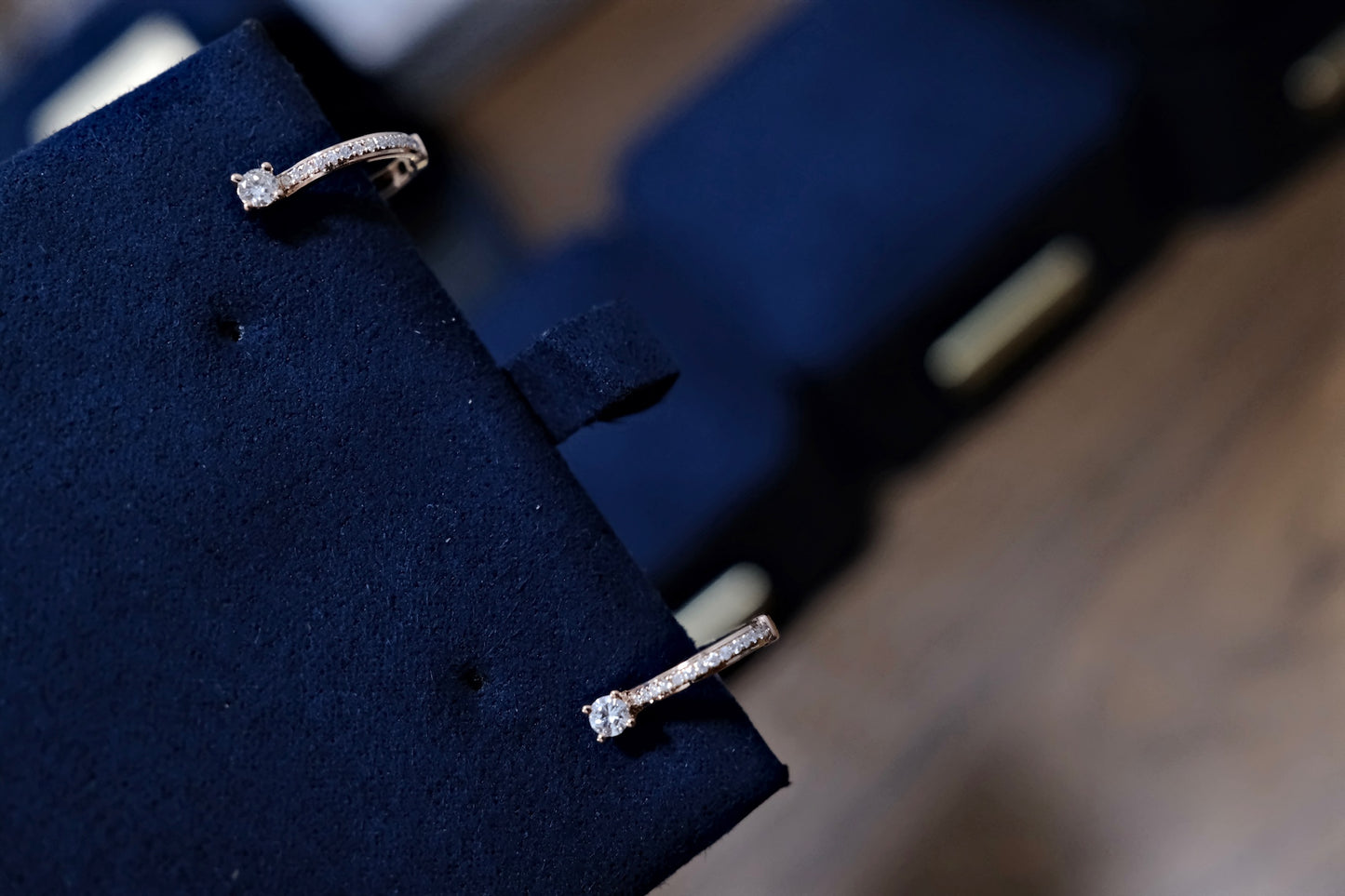 18K玫瑰金鑽石耳環Hoop Earrings