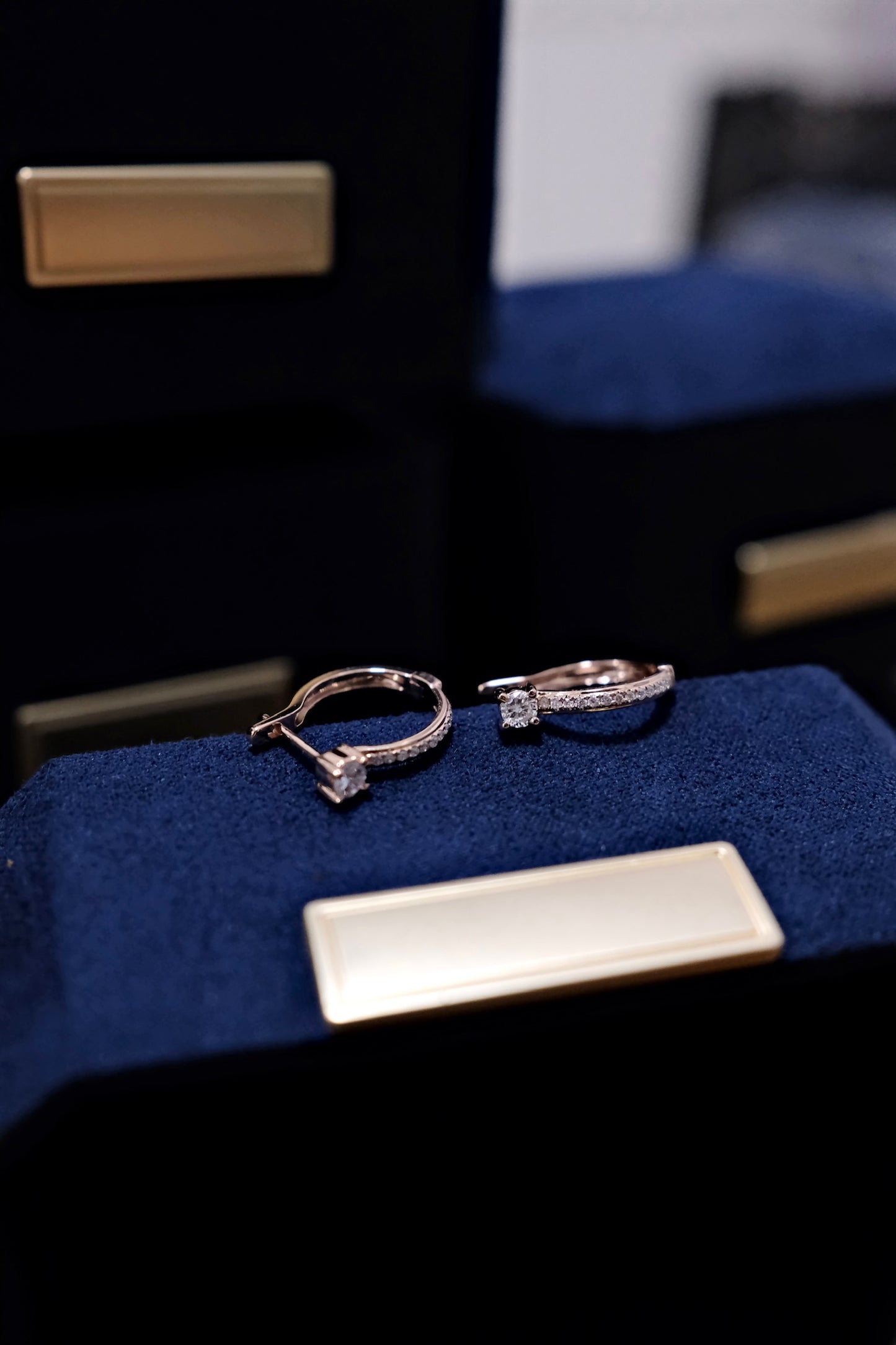 18K玫瑰金鑽石耳環Hoop Earrings